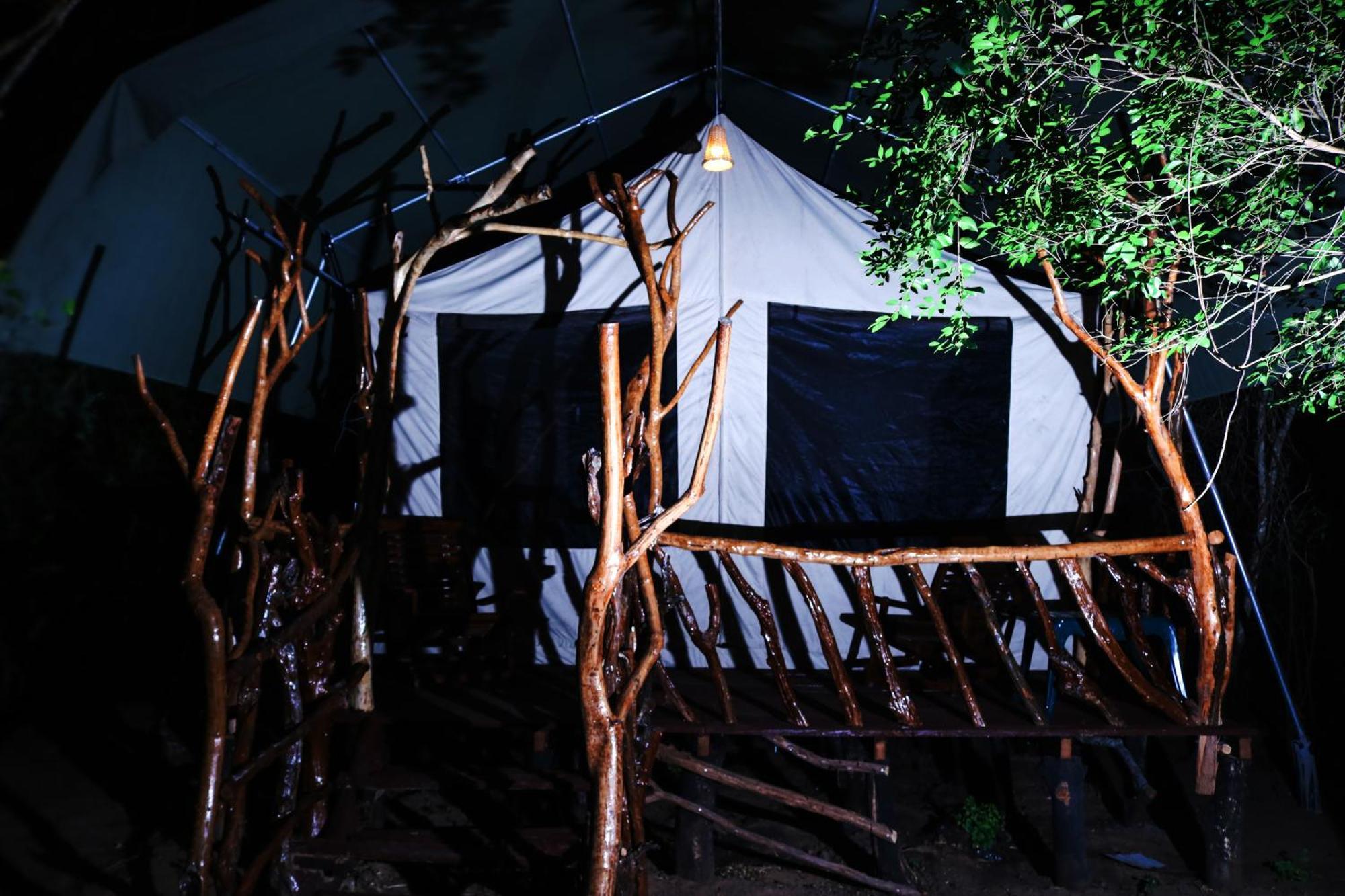 Yala Wild Corridor Camp Hotel ทิซซามาฮารามา ภายนอก รูปภาพ