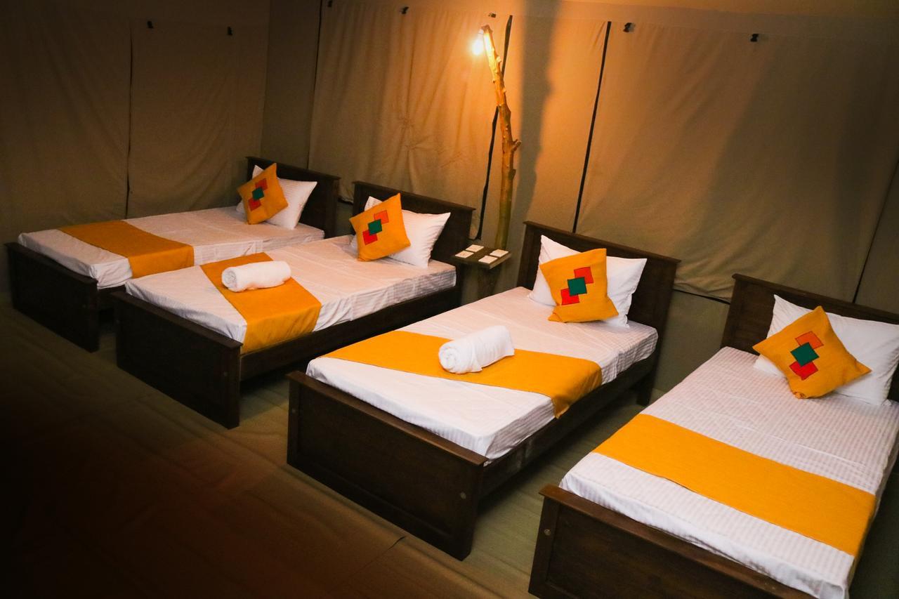 Yala Wild Corridor Camp Hotel ทิซซามาฮารามา ภายนอก รูปภาพ